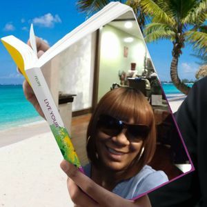 Meet your Posher, Sherrie